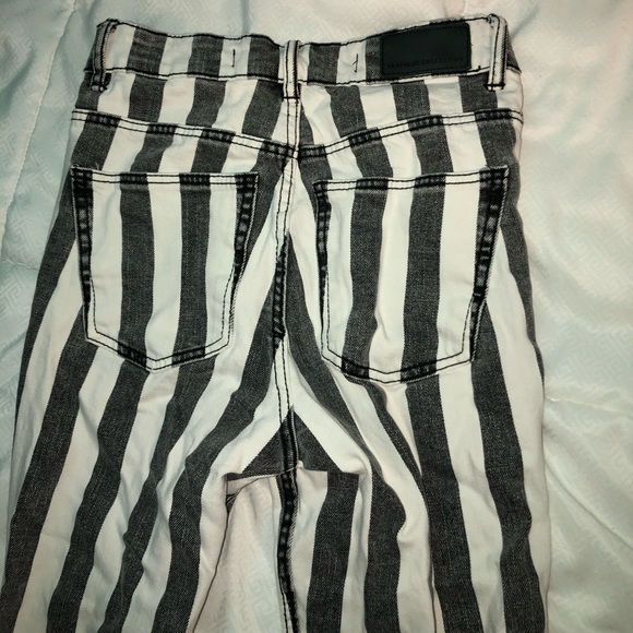 Zara Trafaluc Dark Grey and White Striped Jeans - Picture 4 of 5